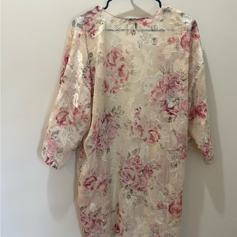 Floral Lace Trim Robe - Picture 4 of 4
